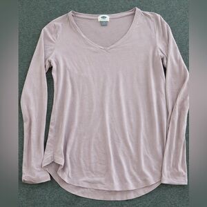 Old Navy Long Sleeve V-Neck Tee in Dusty Mauve